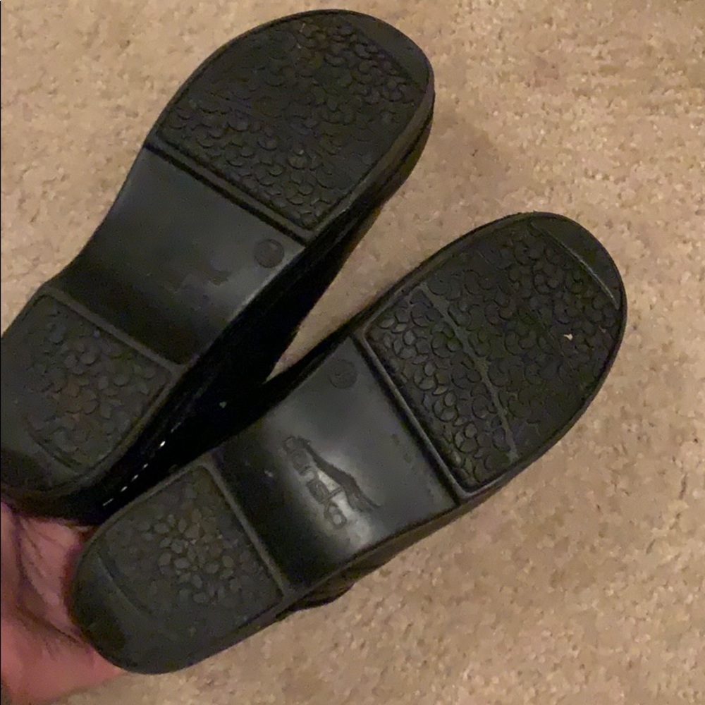 Dansko XP. - Picture 2 of 2